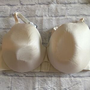 Cacique Full Coverage Bra 42DD | White Satin Lightly Lined Underwire